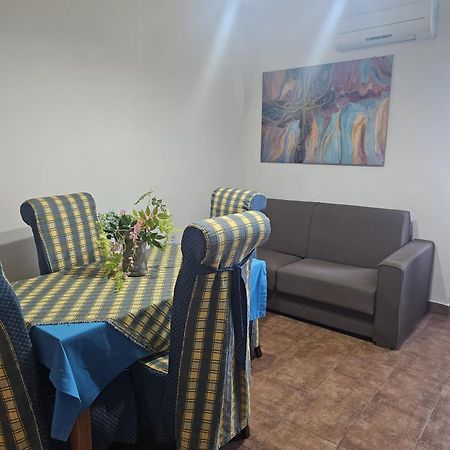 Casa Marta Apartment Palermo Bagian luar foto