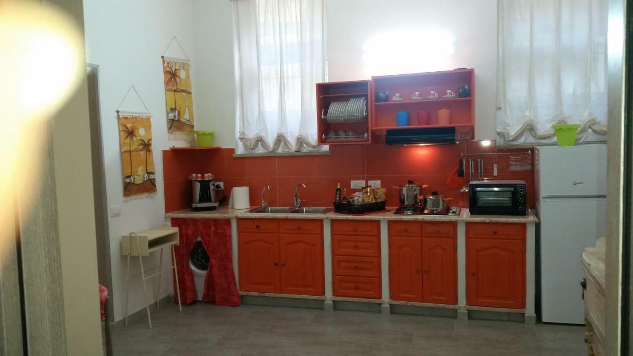 Casa Marta Apartment Palermo Bagian luar foto