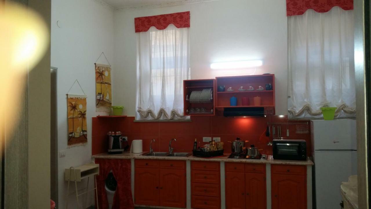 Casa Marta Apartment Palermo Bagian luar foto