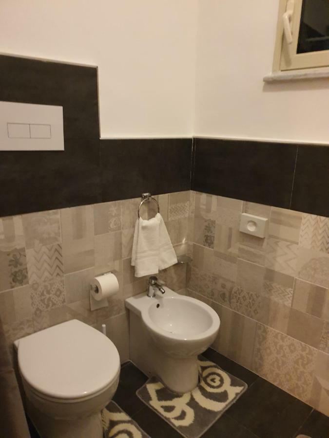 Casa Marta Apartment Palermo Bagian luar foto